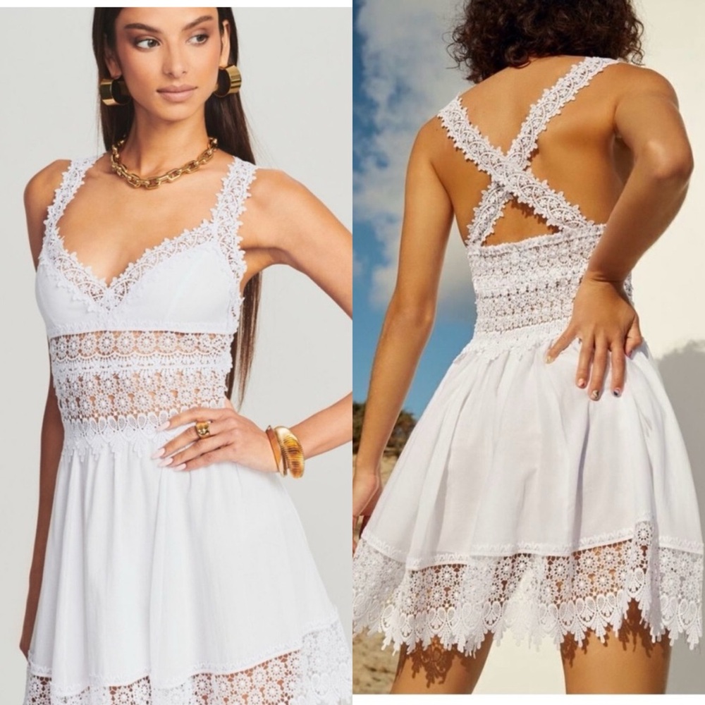 Charo Ruiz stunning lace dress